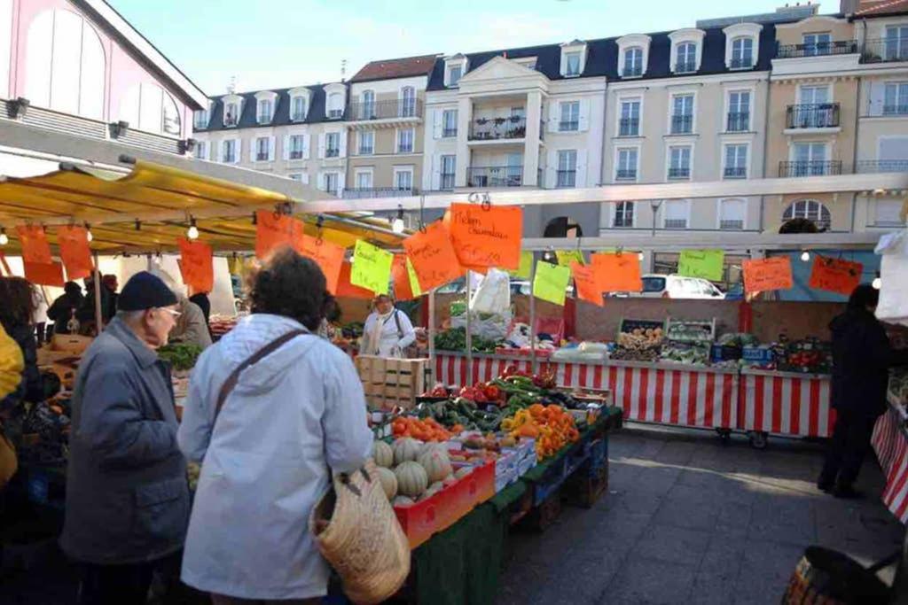 La Belle Etoile Apartman Noisy-le-Grand Kültér fotó