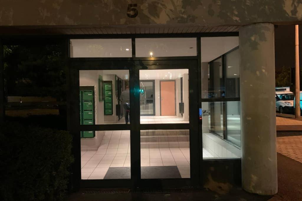 La Belle Etoile Apartman Noisy-le-Grand Kültér fotó